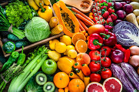 fruits and vegetables for living a healthy lifestyle